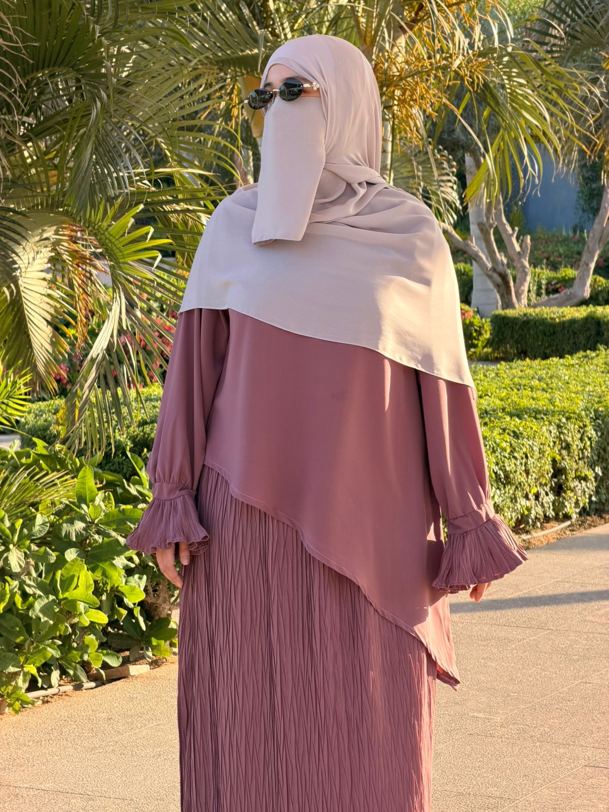 sira suit - سِيرَا