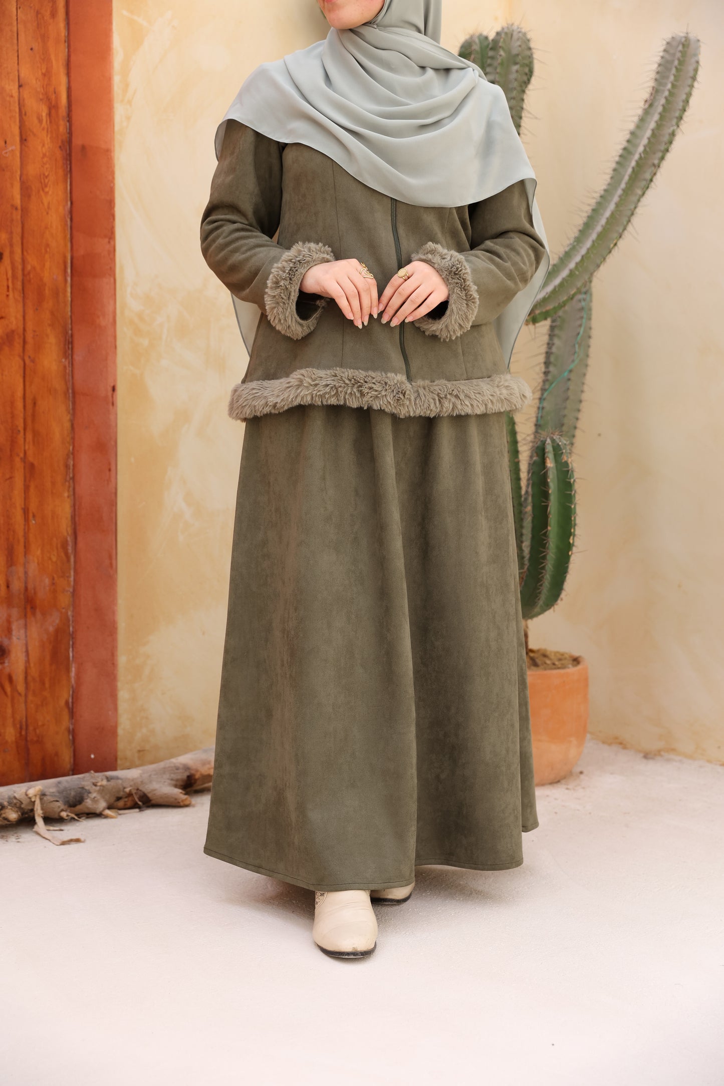 Mila Suit - ميلا