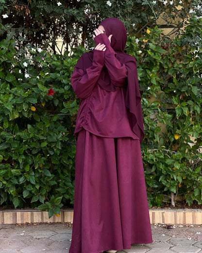 larin suit - لارين